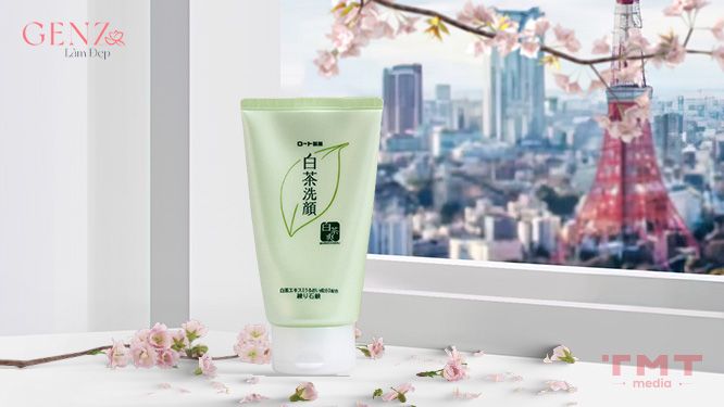 Sữa rửa mặt trà xanh của Nhật dành cho da dầu - Rohto Shirochasou Green Tea