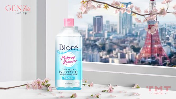 Bioré Makeup Remover Perfect Cleansing Water - Oil Clear nước tẩy trang sạch nhờn của Nhật