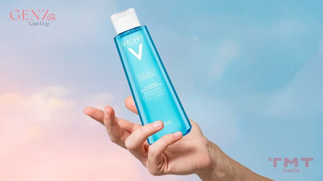 Toner Vichy Aqualia Thermal Hydrating Refreshing Water toner se khít lỗ chân lông cho nam da dầu