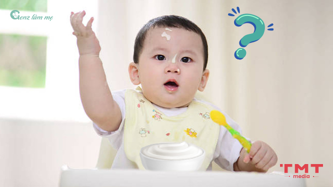 Trẻ 7 tháng ăn sữa chua mấy lần 1 tuần?
