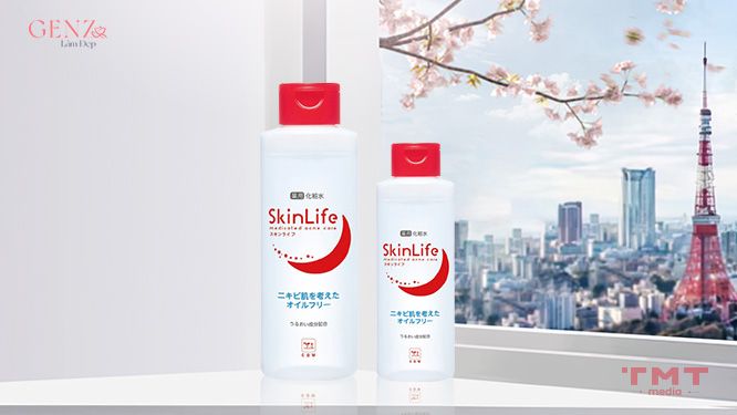 COW Skinlife Medicated Acne Care nước hoa hồng Nhật ngừa mụn hiệu quả cho da dầu