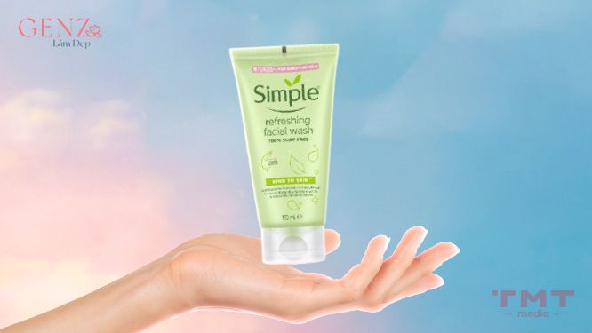 Sữa rửa mặt Simple Refreshing Facial Wash cho da hỗn hợp thiên khô